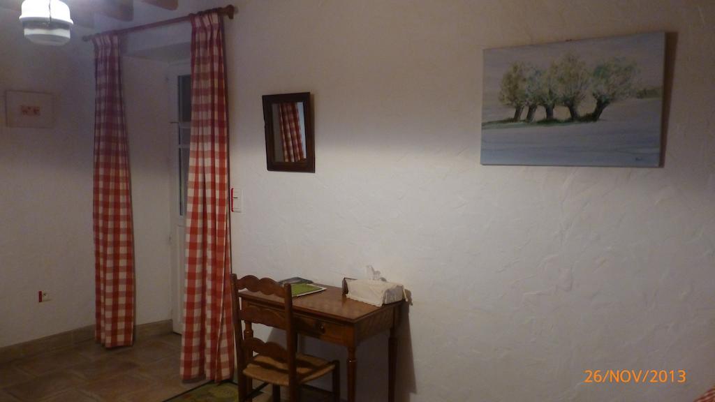 Couette Et Potager D'Antan Bed and Breakfast Mellé Pokój zdjęcie